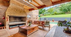 5 Bedroom House for Sale in Little Falls