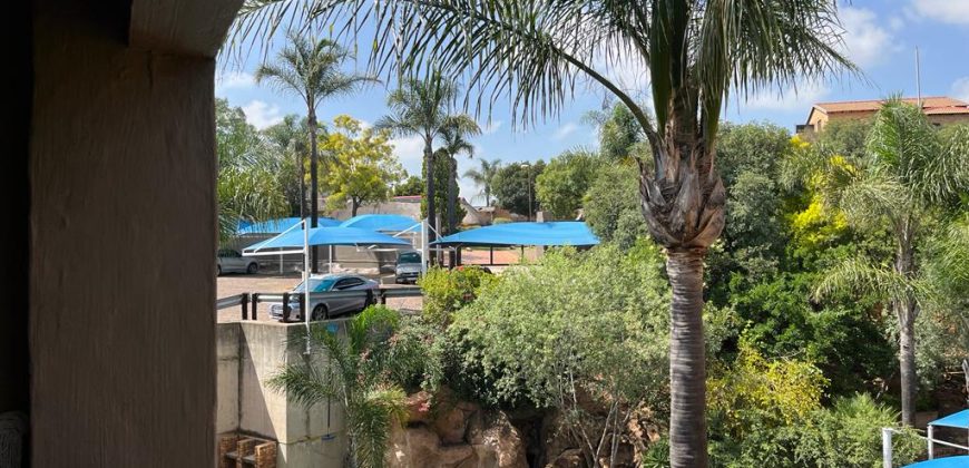 3 Bedroom Apartment, 2 bathroom and Communal pool