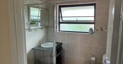 3 Bedroom Apartment, 2 bathroom and Communal pool
