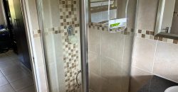 3 Bedroom Apartment, 2 bathroom and Communal pool