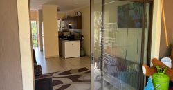3 Bedroom Apartment, 2 bathroom and Communal pool