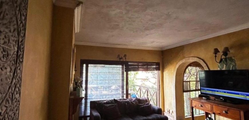 4 Bedroom House for Sale in Glenvista